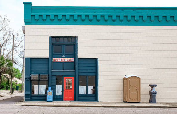 Best Porta potty delivery and setup  in Hart, MI